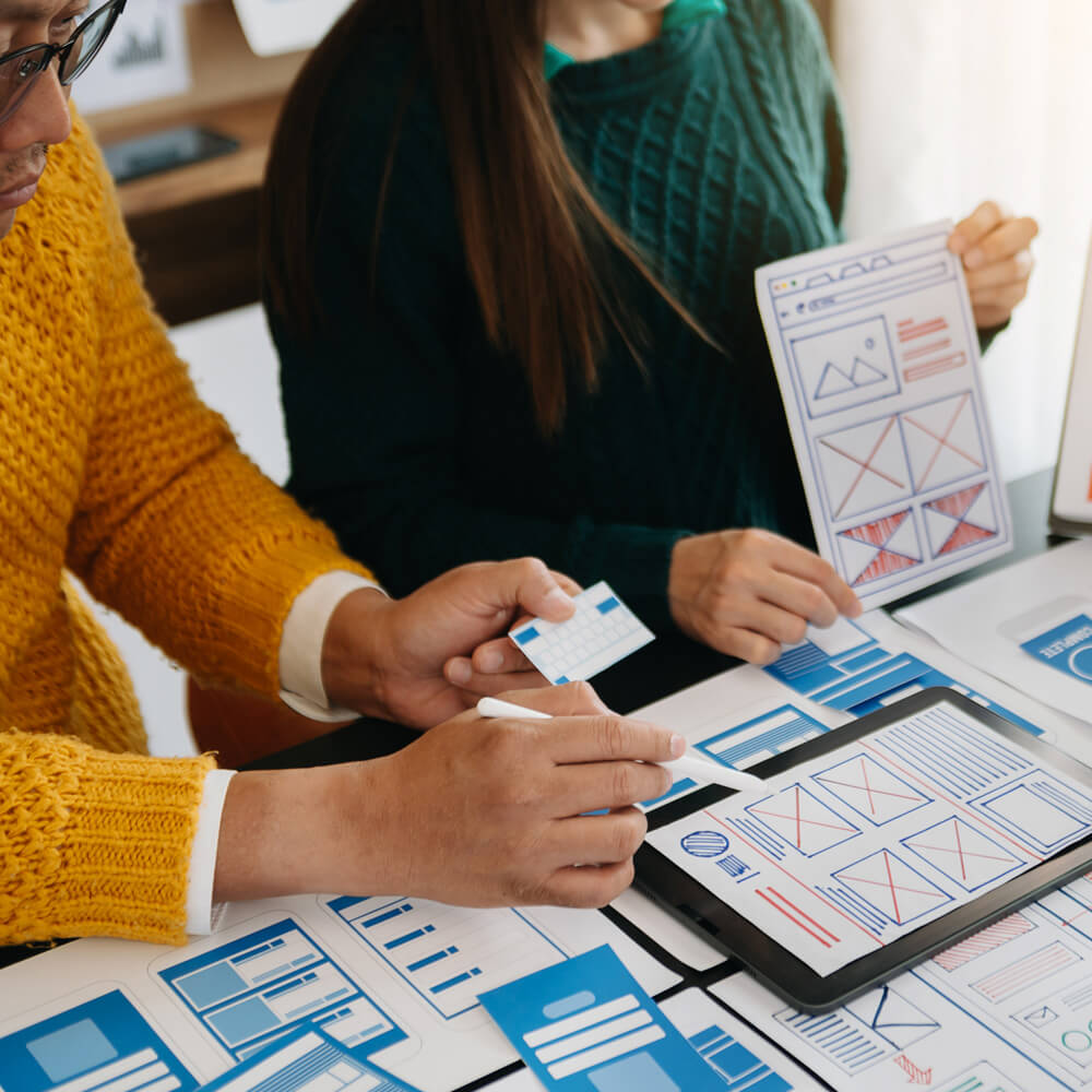 How Content Marketing Attracts Better Leads